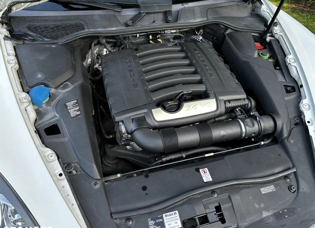 Porsche Cayenne cena 78500 przebieg: 200000, rok produkcji 2012 z Kosów Lacki małe 67